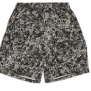 Lululemon Mens Pacebreaker Short 9” Linerless XL